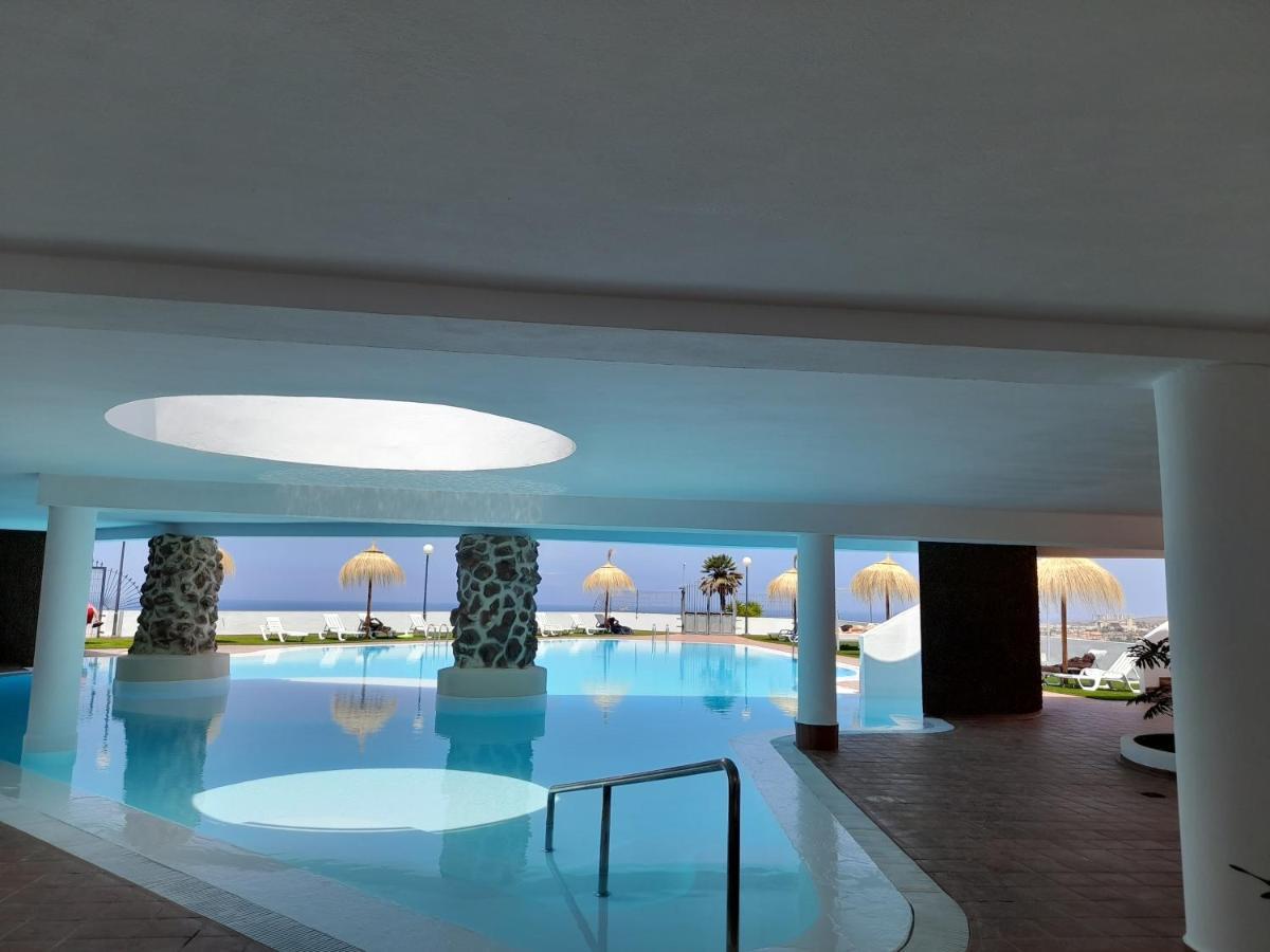 Apartments Island Village Heights 아데제 외부 사진