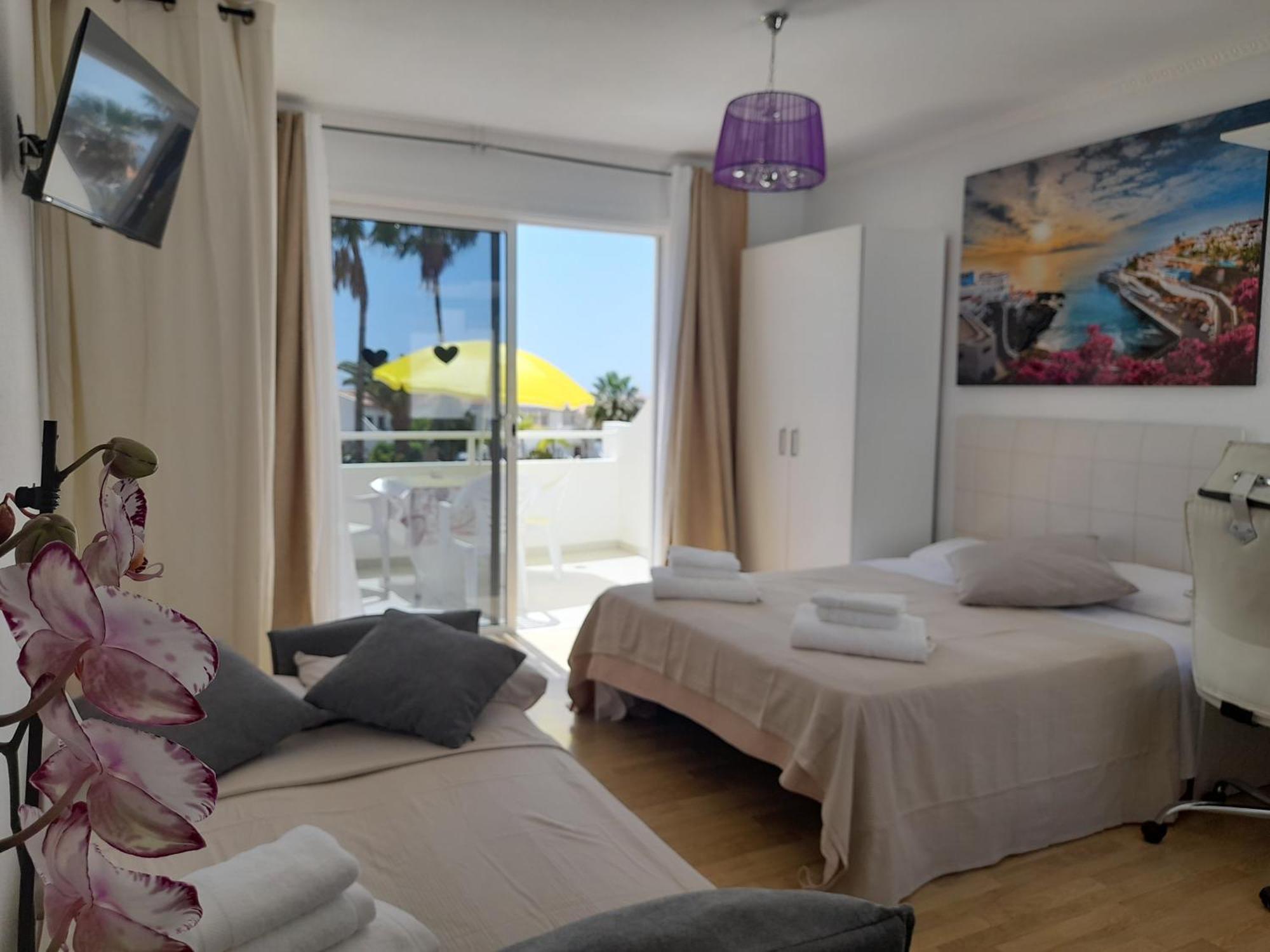Apartments Island Village Heights 아데제 외부 사진