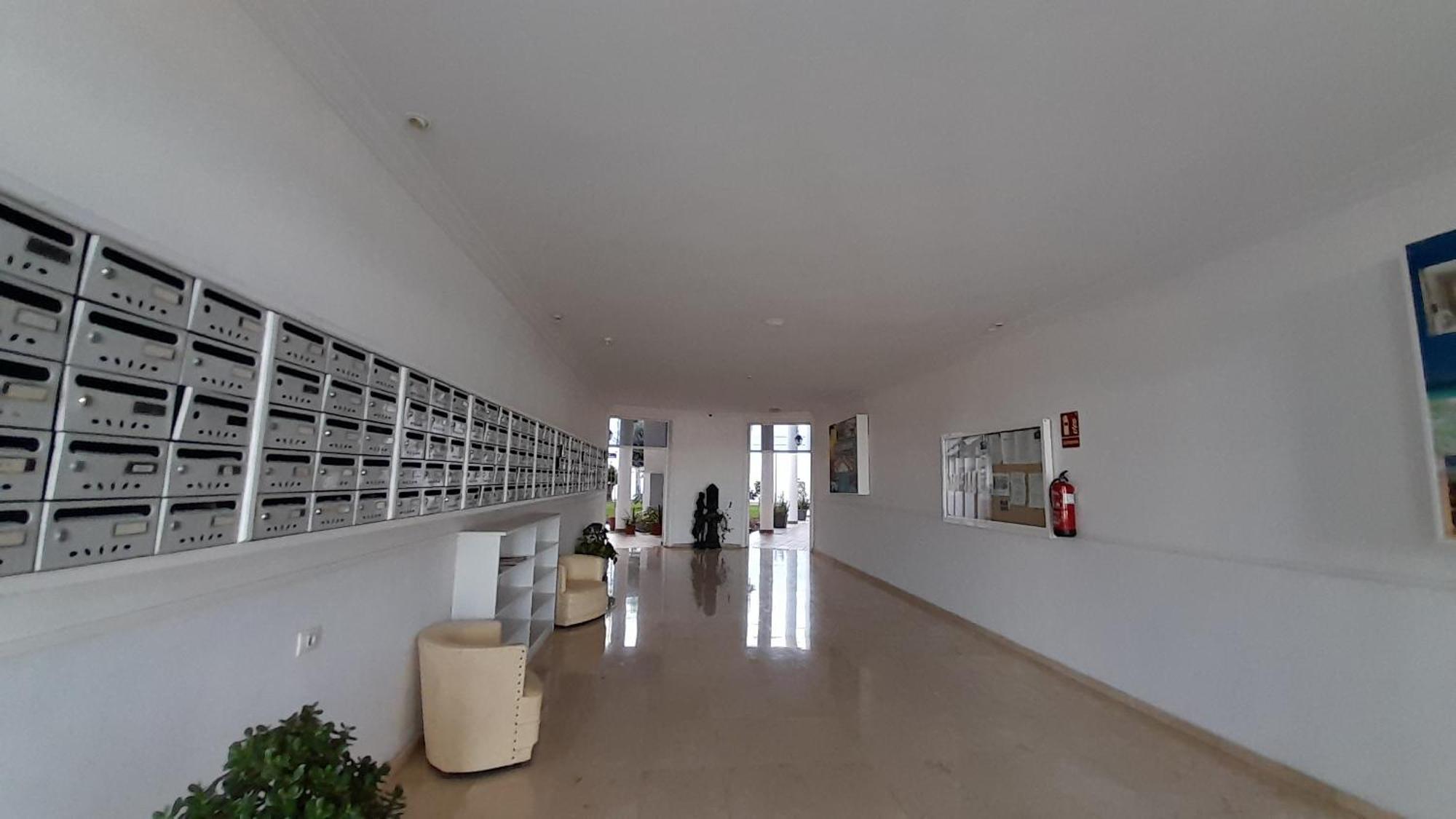 Apartments Island Village Heights 아데제 외부 사진