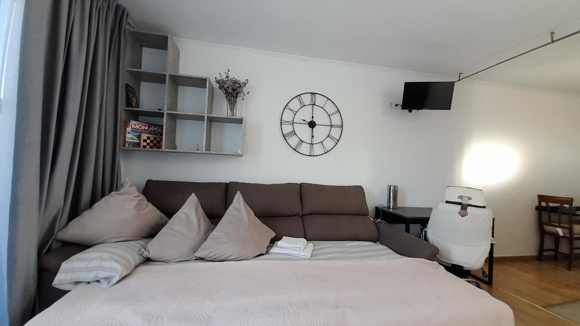 Apartments Island Village Heights 아데제 외부 사진