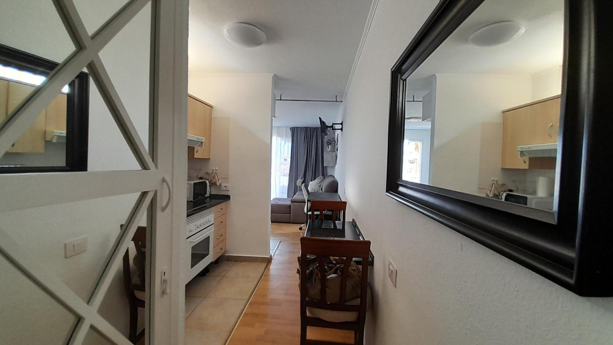 Apartments Island Village Heights 아데제 외부 사진